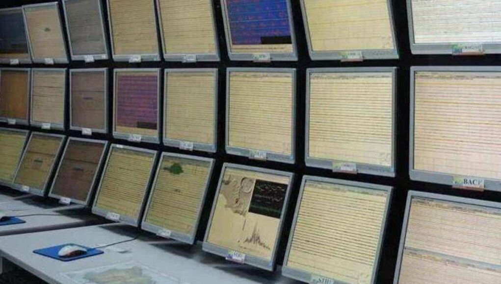 Campi Flegrei, due nuove scosse nella notte: la più intensa di magnitudo 3.3 in zona Solfatara