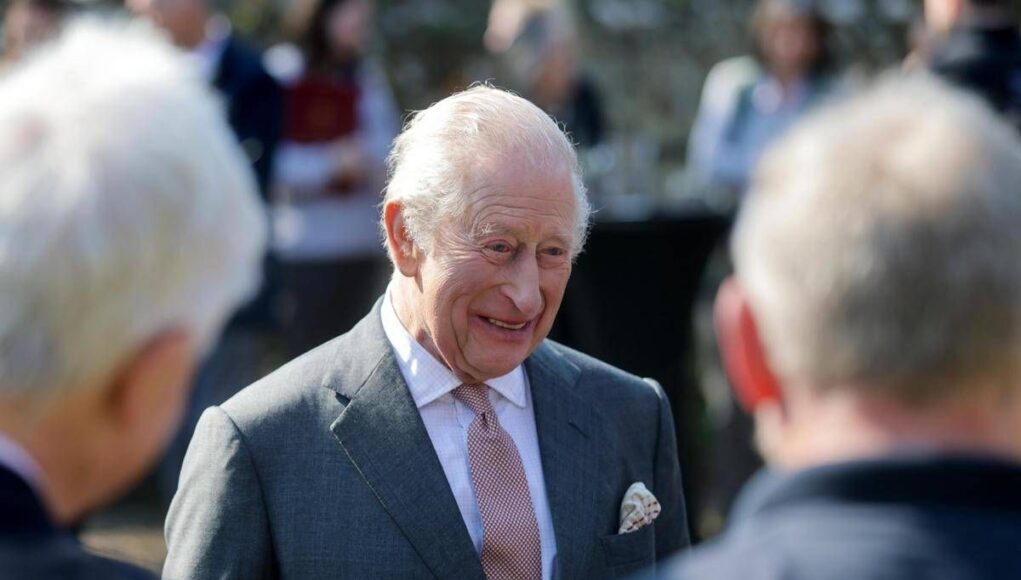 Carlo e Camilla in Galles, Pasqua nel luogo simbolo di William e Kate