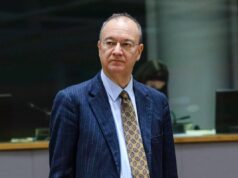 Crisi energetica e scuola, Valditara assicura: “La Dad non è contemplata in alcun modo”