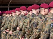 Germania, viaggi all’estero per oltre 3 mesi: uomini dovranno chiedere permesso all’esercito