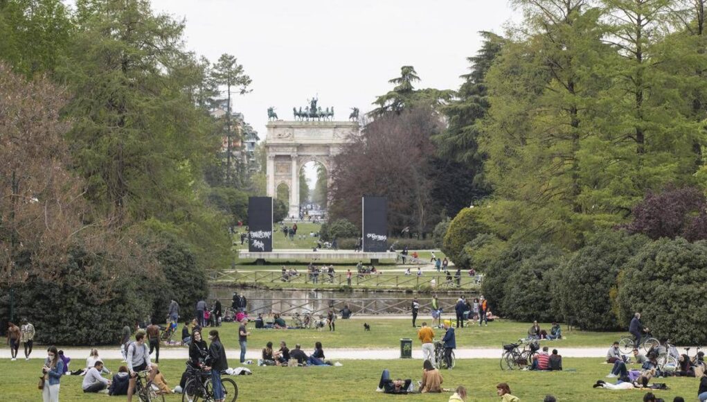 Il meteo si riscatta: dopo piogge, freddo e neve l’Italia si prepara a una Pasqua da 25°C