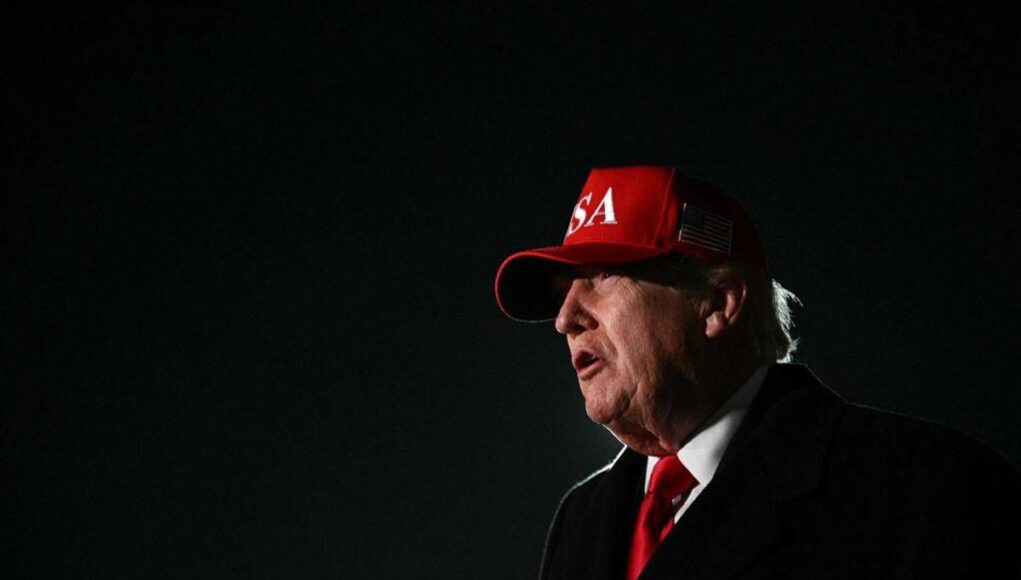 Iran, Trump attacca Papa Leone: “Un debole, in Vaticano solo grazie a me”