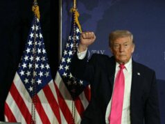 Iran riapre Hormuz, Trump mantiene il blocco navale: “Ci prendiamo l’uranio”. Teheran smentisce