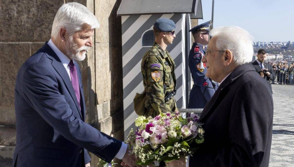 Mattarella: “Libano sotto una tempesta di bombardamenti devastanti”