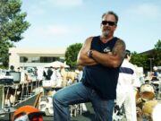 Morto Darrell Sheets, la star di ‘Affari al buio’ aveva 67 anni