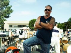 Morto Darrell Sheets, la star di ‘Affari al buio’ aveva 67 anni