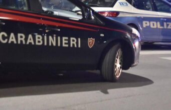 Ravenna, 29enne ucciso con una coltellata. Vicino al corpo un uomo ferito