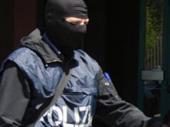 Siena, odio razziale e apologia fascista e nazista: denunciati 13 minori