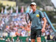 Sinner, infortunio contro Machac a Montecarlo? Jannik chiede time-out medico: cos’è successo