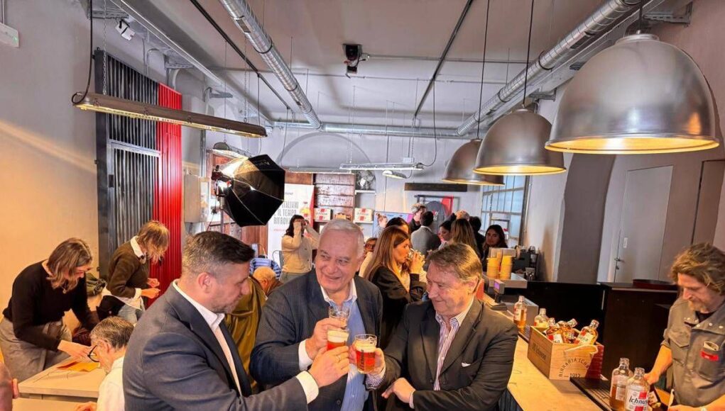 Società, ricerca Ichnusa: 4 italiani su 10 riconquistano ritmo vita, per 1 su 2 birra simbolo momenti qualità