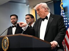 Spari alla cena con i giornalisti della Casa Bianca, Trump portato al sicuro