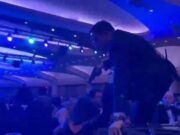 Spari alla cena di Trump con i giornalisti, il nostro testimone: “Ho sentito i colpi e mi è stato subito chiaro, era un attentato”