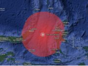 Terremoto in Indonesia, sisma di magnitudo 7,4 nel mare delle Molucche: un morto