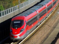 Treni, ripresa la circolazione sulla linea Alta VelocitĂ Roma-Firenze