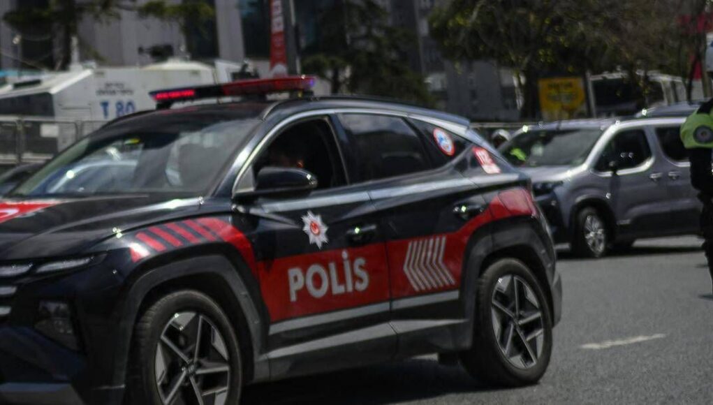 Turchia, studente apre il fuoco nella sua scuola poi si toglie la vita: 16 feriti