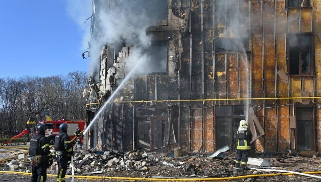 Ucraina, Zelensky denuncia: “Escalation di Pasqua, ecco la risposta della Russia alla proposta di tregua”