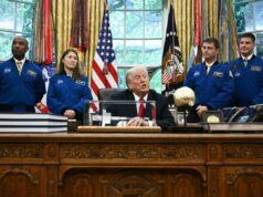 Usa-Iran, Trump: “Avanti tutta con blocco navale”. Teheran: “Vuole strangolarci”