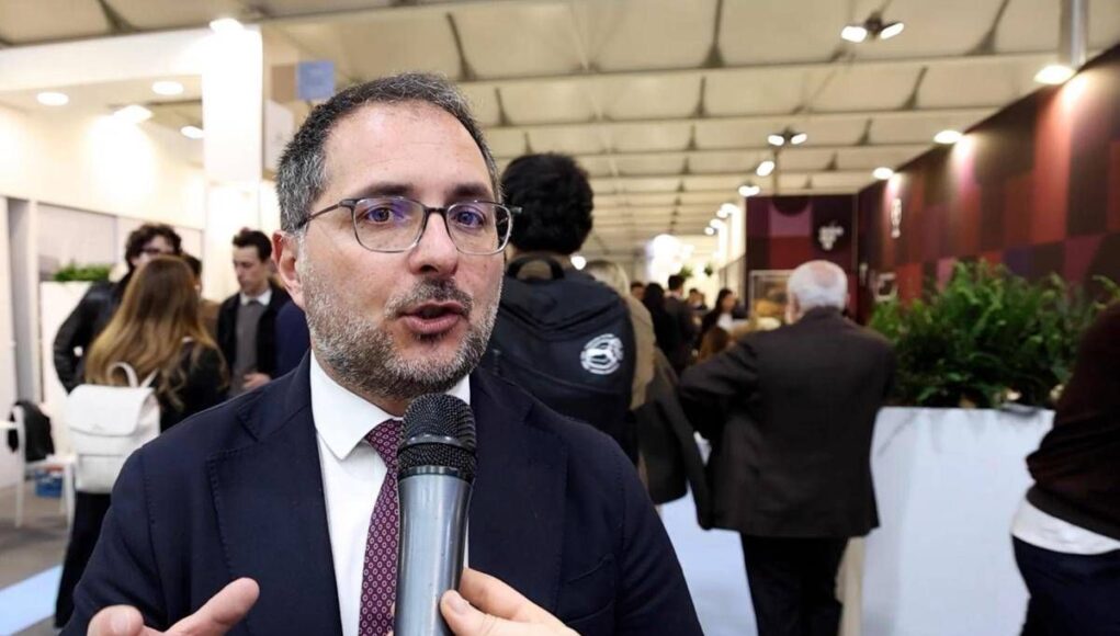 Vinitaly, Maraio: “Il Turismo enogastronomico è una leva strategica, investiamo su identità e territori”