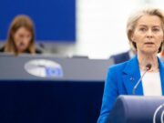Von der Leyen: “Guerra in Iran costa all’Ue 500 milioni al giorno per l’energia”