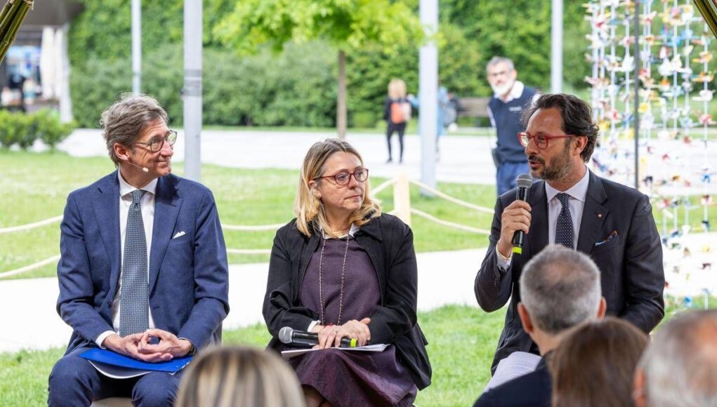 Al via a Milano ReNest: “Dalle radici al futuro, un viaggio dentro al cibo”