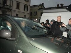 Caso Garlasco, Sempio arrivato in procura a Pavia: non risponderà a pm