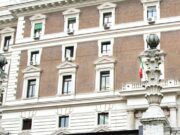 Choc al Viminale, dipendente si lancia dal quarto piano e muore