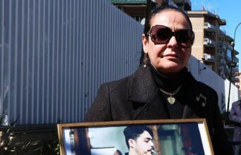 Concertone primo maggio, mamma Giogiò: “Geolier ha mantenuto la promessa fatta sulla bara di mio figlio”