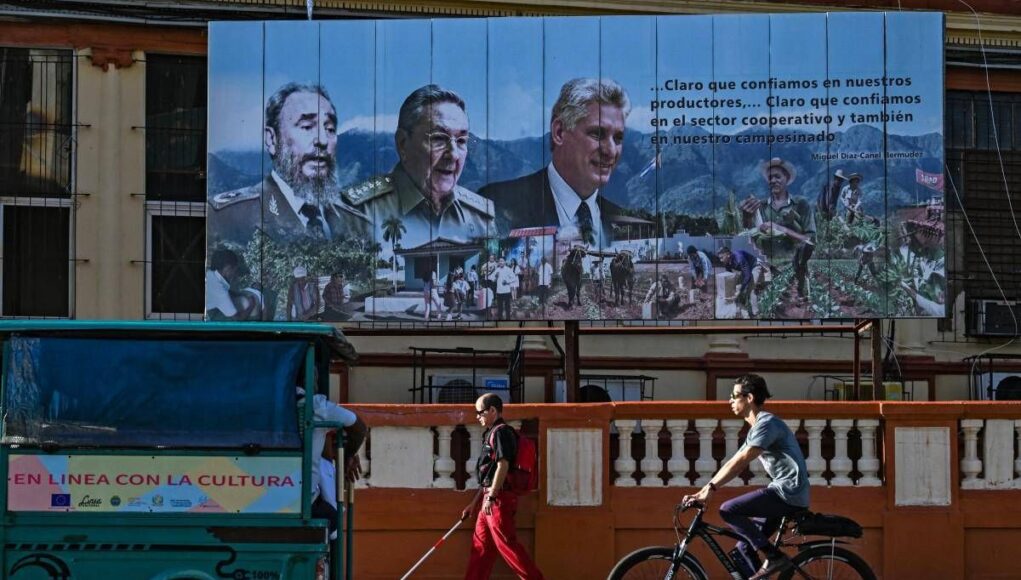 Cuba, gli Usa incriminano Raul Castro. Trump: “Libereremo l’isola”