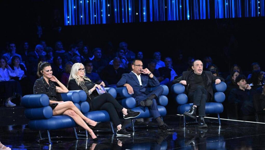 ‘Dalla strada al palco’ oggi 23 maggio: gli ospiti dell’ultimo appuntamento