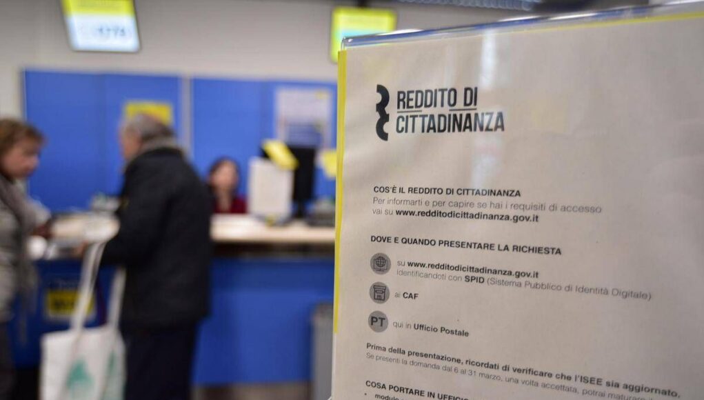 Extracomunitario percepì Rdc senza diritto, giudice lo assolve: “Colpa del Caf”