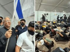 Flotilla, ministro Ben Gvir tra attivisti detenuti e inginocchiati. Meloni-Tajani: “Inaccettabile”. Convocato ambasciatore