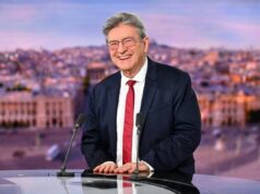 Francia, Melenchon annuncia candidatura all’Eliseo: “Sono il più preparato di Lfi”