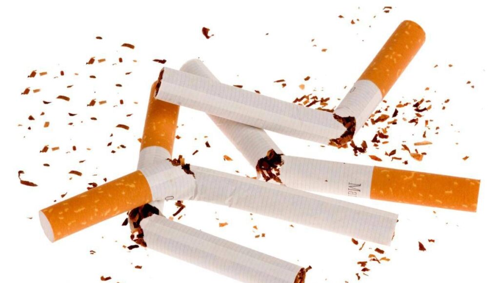 Fumo, oncologi: “50mile firme per aumentare di 5 euro costo sigarette, Parlamento discuta Ddl”