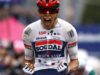 Giro d’Italia, prima tappa in volata a Magnier. Caduta di gruppo in vista del traguardo