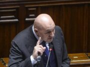 Iran, Crosetto: “Nessuna nave Marina partita o in partenza verso Hormuz”
