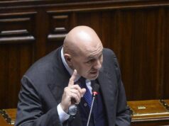 Iran, Crosetto: “Nessuna nave Marina partita o in partenza verso Hormuz”