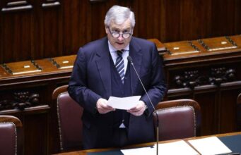 Iran, Tajani: “Non siamo qui per chiedere di autorizzare nuova missione militare nel Golfo”