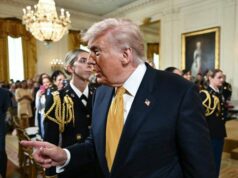 Iran-Usa, Trump: “Accordo vicino”. Teheran: “Pronti a respingere attacco”