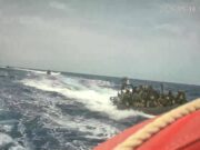 Israele intercetta la Flotilla diretta a Gaza: commando sale a bordo delle imbarcazioni al largo di Cipro