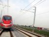 Milano-Bologna, ritardi fino a 2 ore per treni alta velocità: presenza di persone sui binari