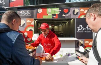 Per Meloni 1 Maggio al ristorante della Fondazione PizzAut di Monza