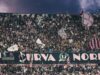 Petardi in campo, rissa e ospiti scortati fuori: caos in Palermo-Catanzaro