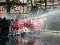 Primo maggio a Torino, gruppo si stacca da corteo verso Askatasuna: tensioni con agenti