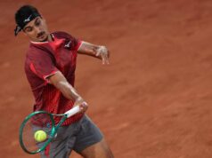 Roland Garros, Sonego vince e avversario litiga con arbitro: “Ti devi scusare”