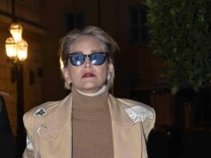Sharon Stone piange il fratello Michael, l’attore è morto dopo una lunga malattia