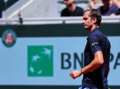 Sorpresa al Roland Garros, Medvedev subito eliminato: niente big match con Sinner in semifinale