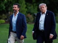 Trump non andrà alle nozze del figlio Don jr: “Momento cruciale, devo stare alla Casa Bianca”