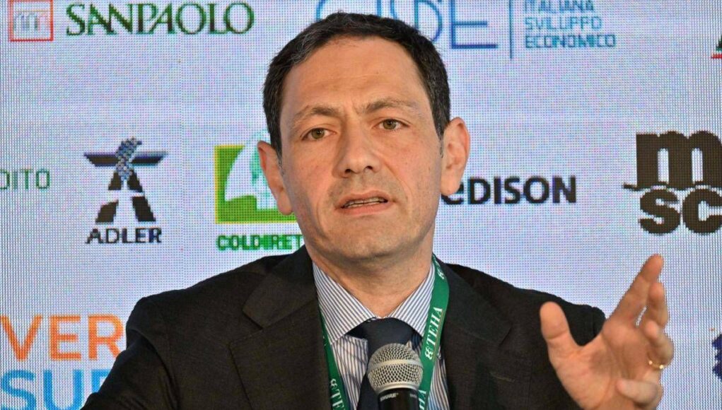Ue, Razza (FdI): “Su tabacco riscaldato si adotti approccio scientifico”