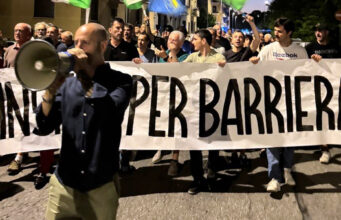 Tensioni a Torino: Barriera difende la sicurezza barriera torino manifestazione