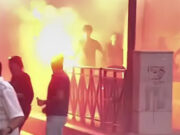 Terrore sul tram 4: esplosioni, panico e fughe TRAM 4 TORINO
